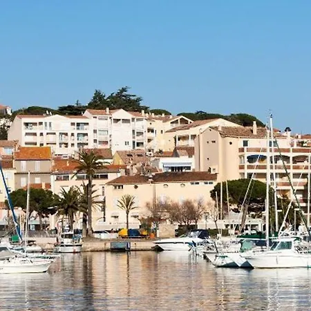 Détente Provençale Avec Vue * Sainte-Maxime