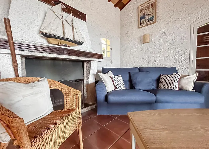 Detente Provencale Avec Vue بيت للعطل سانت ماكسيم